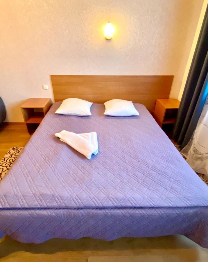 Akmuo Ant Akmens Hotel ซเวนตายิ ภายนอก รูปภาพ