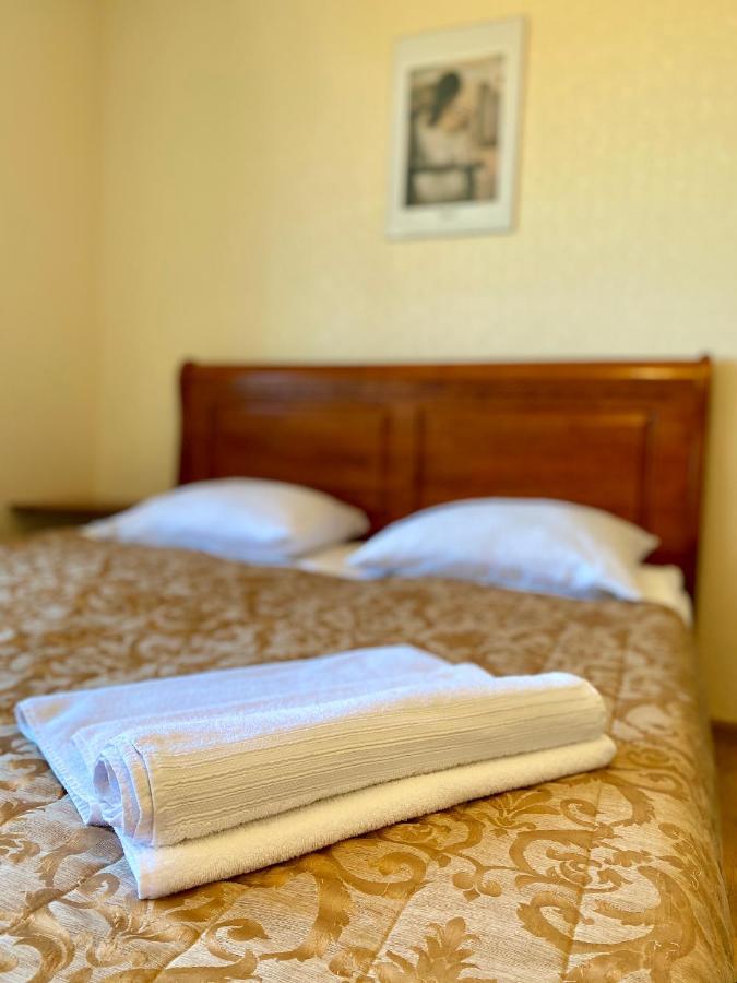Akmuo Ant Akmens Hotel ซเวนตายิ ภายนอก รูปภาพ